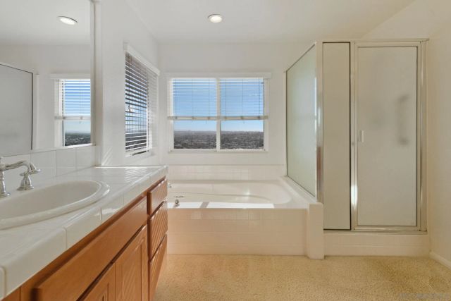 3910 DENVER DR, La Mesa, CA 91941