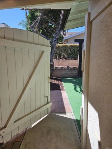 910 La Fiesta Lane, San Marcos, CA 92078