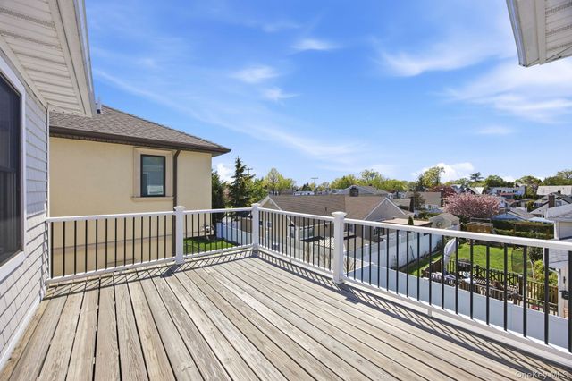 295 Dorchester Road, Garden City, NY 11530