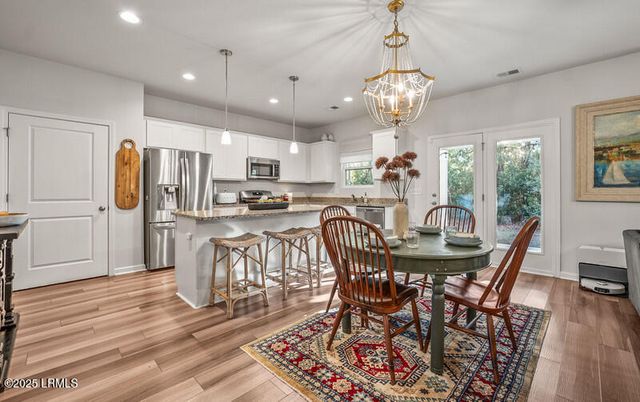 107 Chestnut Street, Port Royal, SC 29935