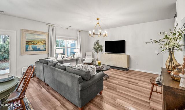 107 Chestnut Street, Port Royal, SC 29935