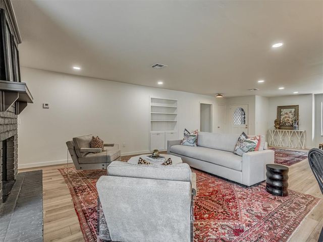 2529 NW 58th Street, Oklahoma City, OK 73112