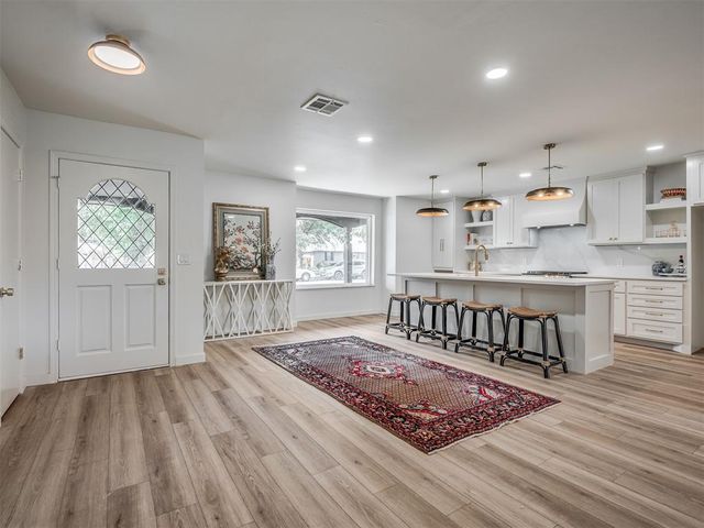 2529 NW 58th Street, Oklahoma City, OK 73112
