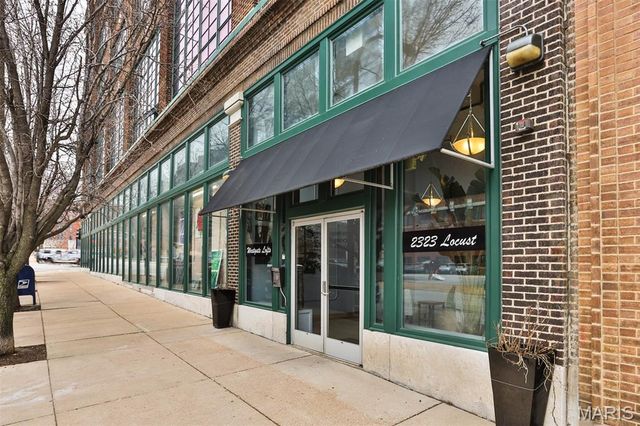 2323 Locust Street PH600, St Louis, MO 63103