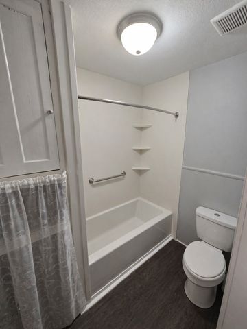203 Stroud Street, Cleburne, TX 76033