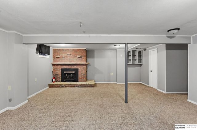 509 W Perry Street, Papillion, NE 68046