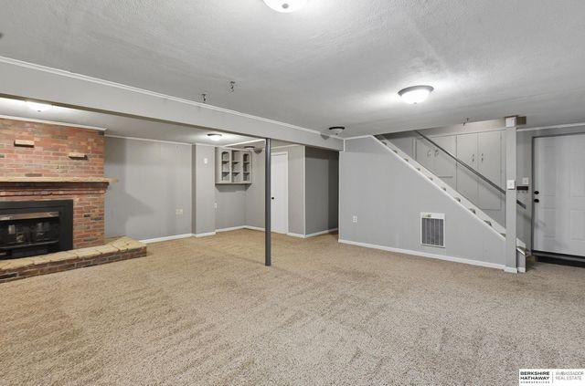 509 W Perry Street, Papillion, NE 68046