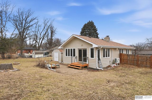 509 W Perry Street, Papillion, NE 68046