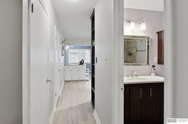 509 W Perry Street, Papillion, NE 68046