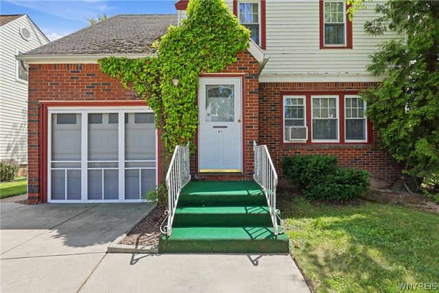 47 Linden Avenue, Tonawanda, NY 14217