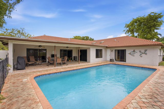 1960 NW 25th Street, Boca Raton, FL 33431