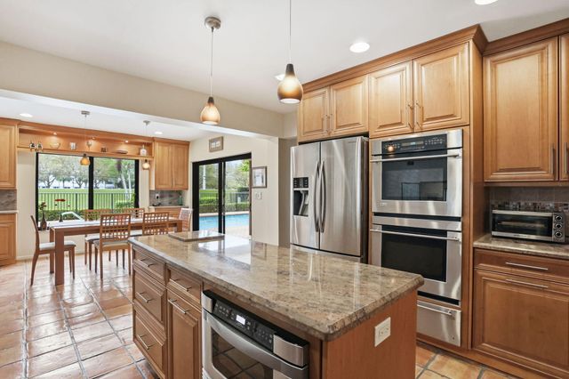 1960 NW 25th Street, Boca Raton, FL 33431