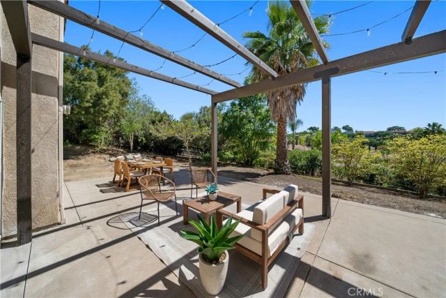 1625 Leah Way, Paso Robles, CA 93446