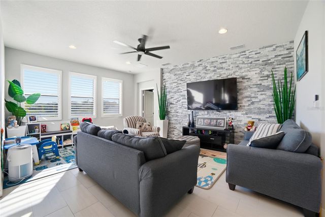 1461 CLEAR BROOK PLACE, St Cloud, FL 34772