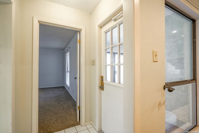 5835 Royal Club, San Antonio, TX 78239