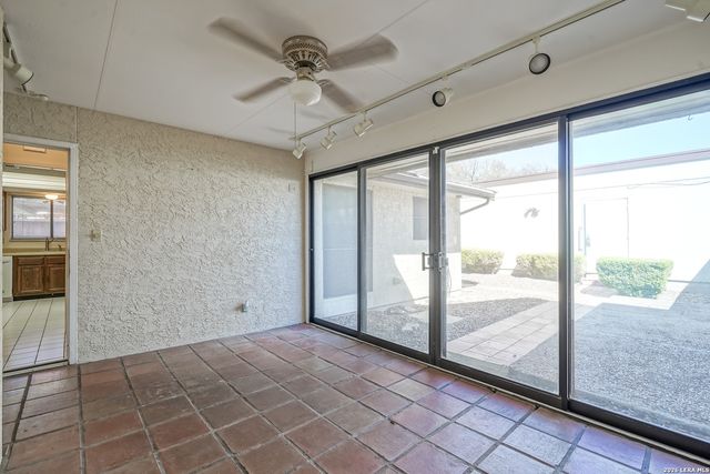 5835 Royal Club, San Antonio, TX 78239