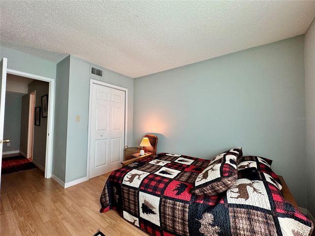 4001 BENEVA ROAD 417, Sarasota, FL 34233