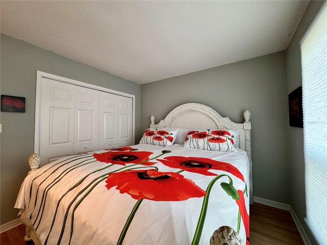 4001 BENEVA ROAD 417, Sarasota, FL 34233