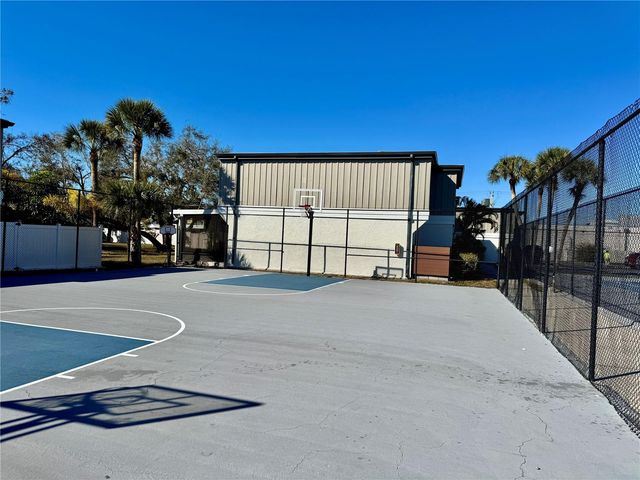 4001 BENEVA ROAD 417, Sarasota, FL 34233