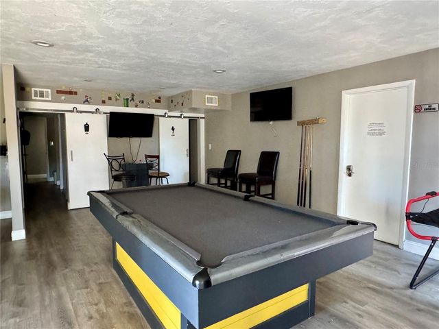 4001 BENEVA ROAD 417, Sarasota, FL 34233