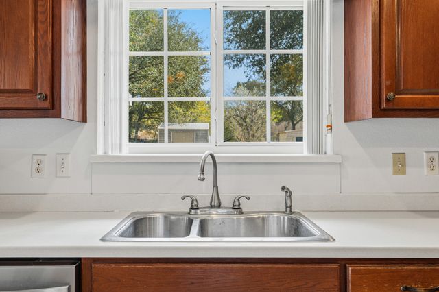 4785 Shoal Lake Circle, Crestview, FL 32539