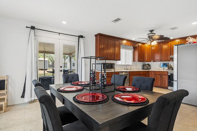 4785 Shoal Lake Circle, Crestview, FL 32539