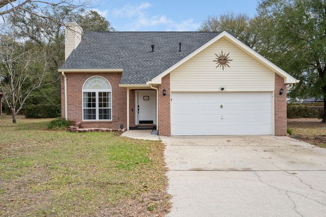 4785 Shoal Lake Circle, Crestview, FL 32539