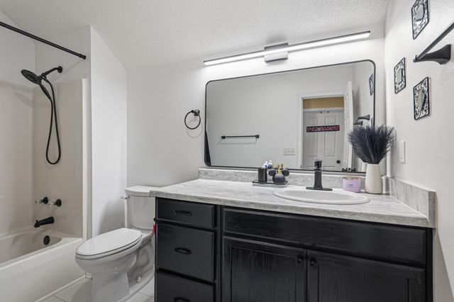 4785 Shoal Lake Circle, Crestview, FL 32539