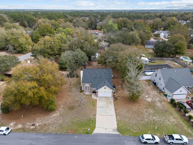 4785 Shoal Lake Circle, Crestview, FL 32539