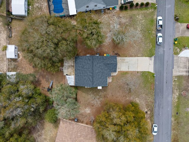 4785 Shoal Lake Circle, Crestview, FL 32539