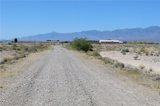 10091 South Robert Road, Pahrump, NV 89048