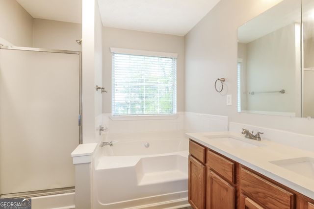 1286 Live Oak Terrace, Lithonia, GA 30058