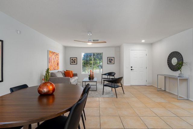 1843 N Whitewater Club Drive, Palm Springs, CA 92262