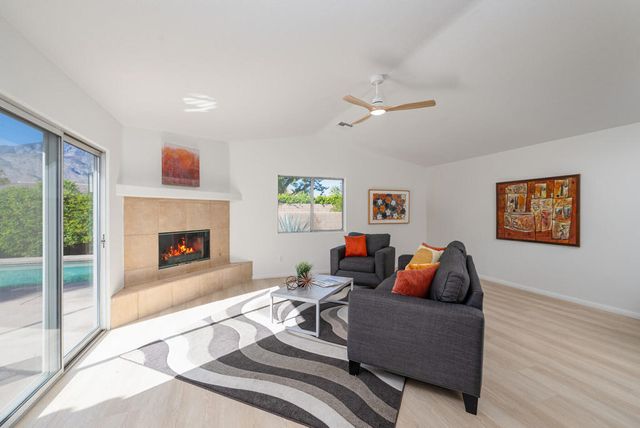 1843 N Whitewater Club Drive, Palm Springs, CA 92262