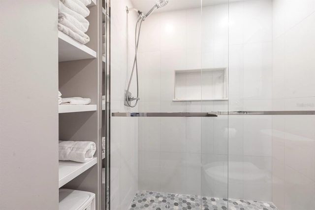 6006 MIDNIGHT PASS ROAD 22, Sarasota, FL 34242