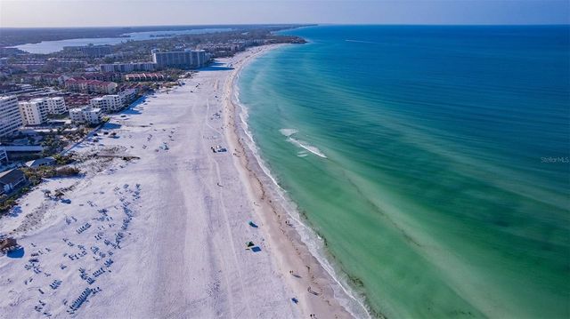 6006 MIDNIGHT PASS ROAD 22, Sarasota, FL 34242