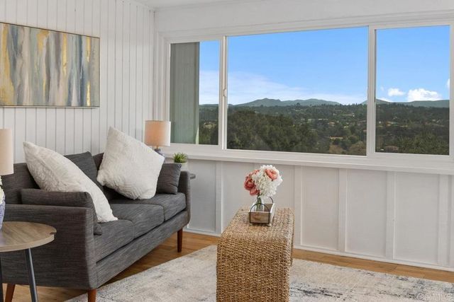 435 Rancho Camino, Fallbrook, CA 92028