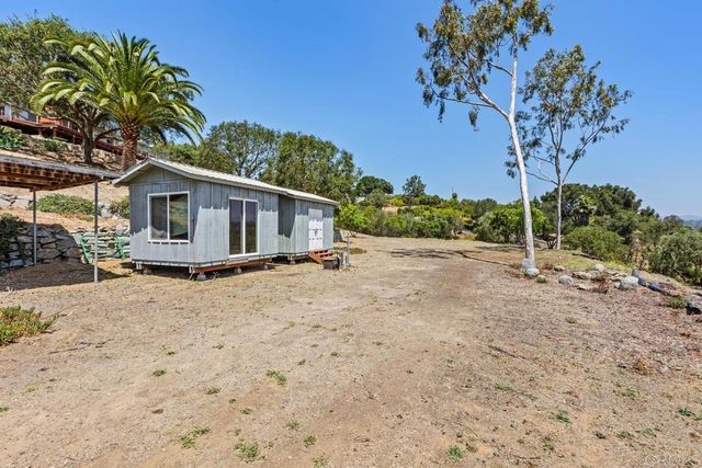 435 Rancho Camino, Fallbrook, CA 92028