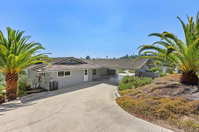 435 Rancho Camino, Fallbrook, CA 92028