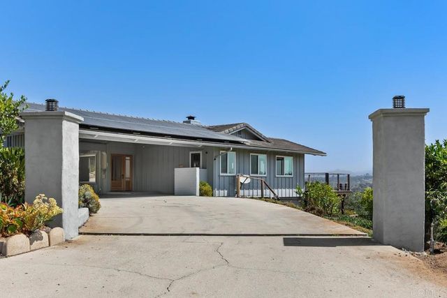435 Rancho Camino, Fallbrook, CA 92028