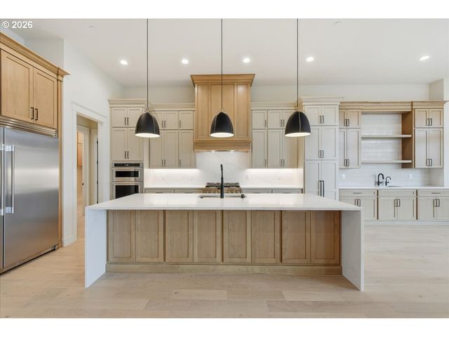 8614 Ne 183RD Pl, Vancouver, WA 98682