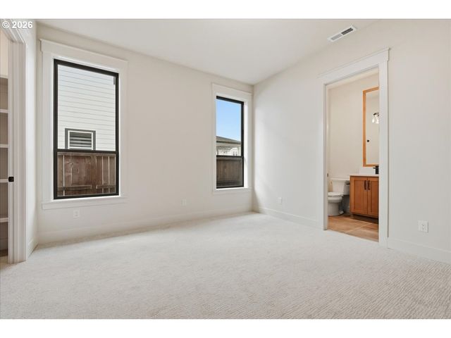 8614 Ne 183RD Pl, Vancouver, WA 98682