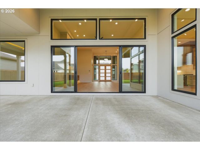 8614 Ne 183RD Pl, Vancouver, WA 98682