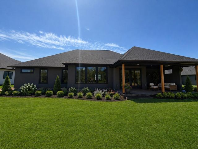 6505 PORTCRAWL DR, Columbia, MO 65201