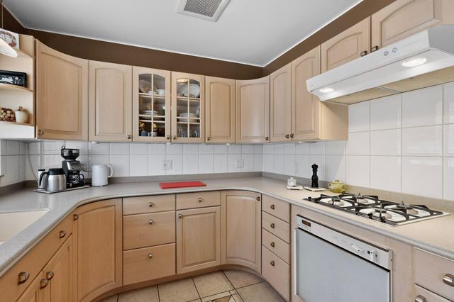 806 Hermosa Drive NE, Albuquerque, NM 87110