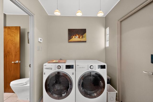806 Hermosa Drive NE, Albuquerque, NM 87110
