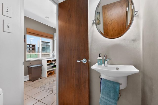 806 Hermosa Drive NE, Albuquerque, NM 87110