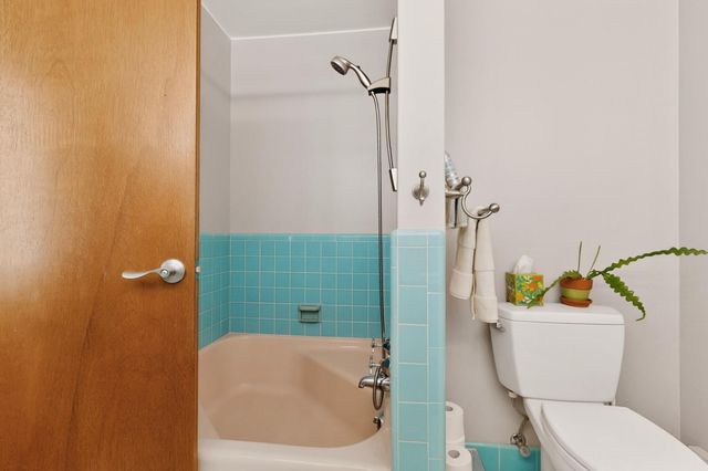 806 Hermosa Drive NE, Albuquerque, NM 87110