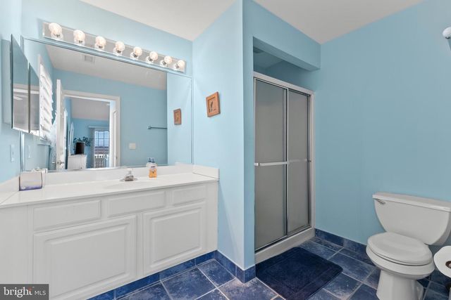 2537 BAY AVE, Ocean City, NJ 08226