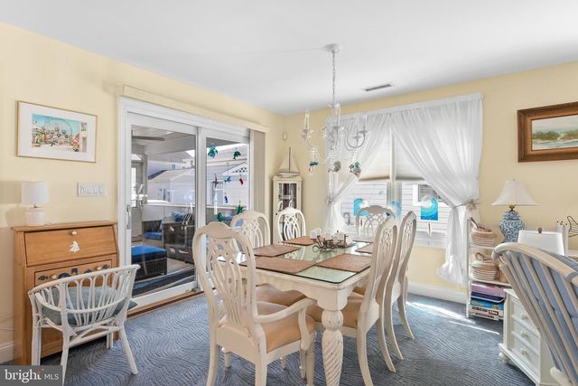 2537 BAY AVE, Ocean City, NJ 08226